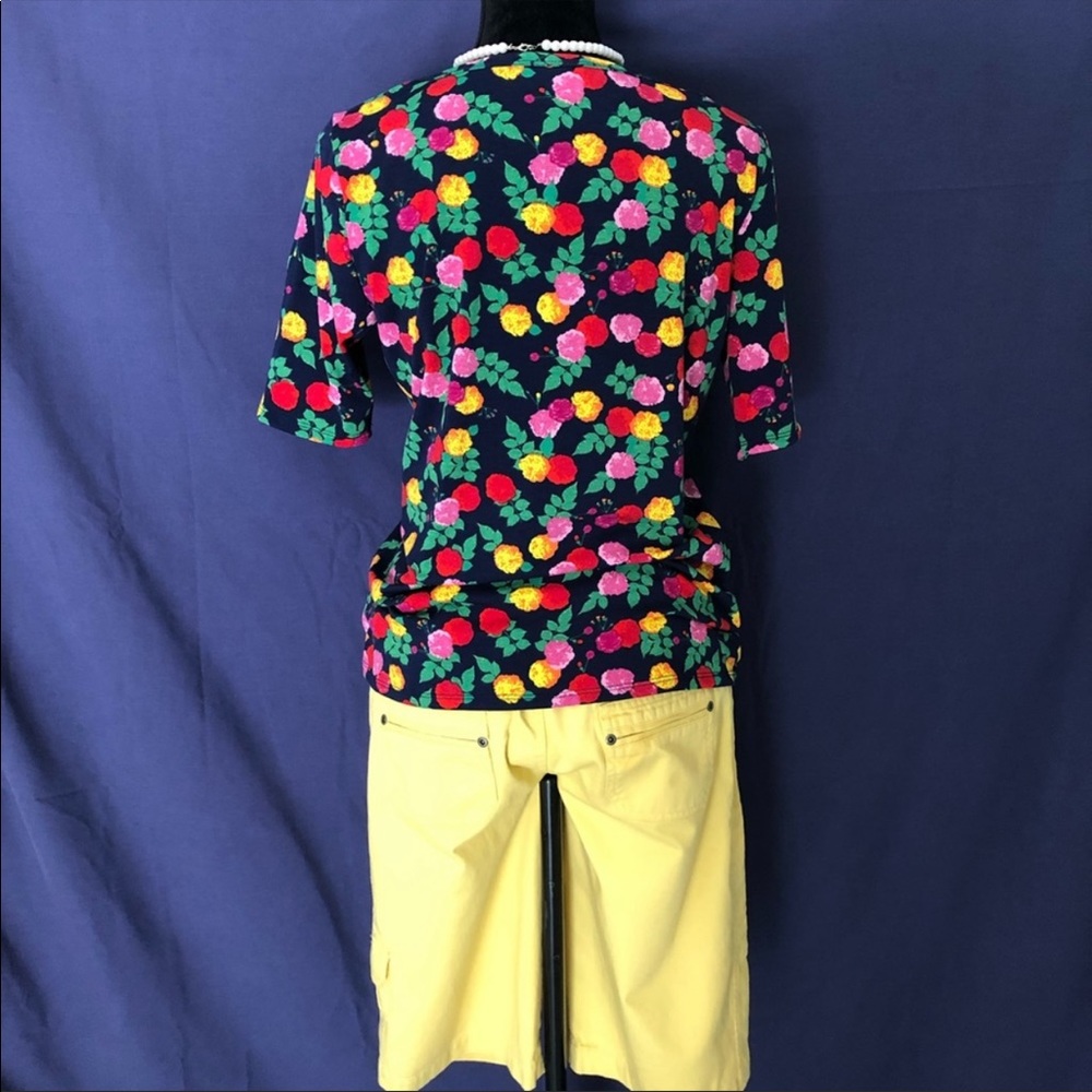 ✨Cute Summer Outfits. Top Lg, Shorts size 8 - Picture 12 of 16